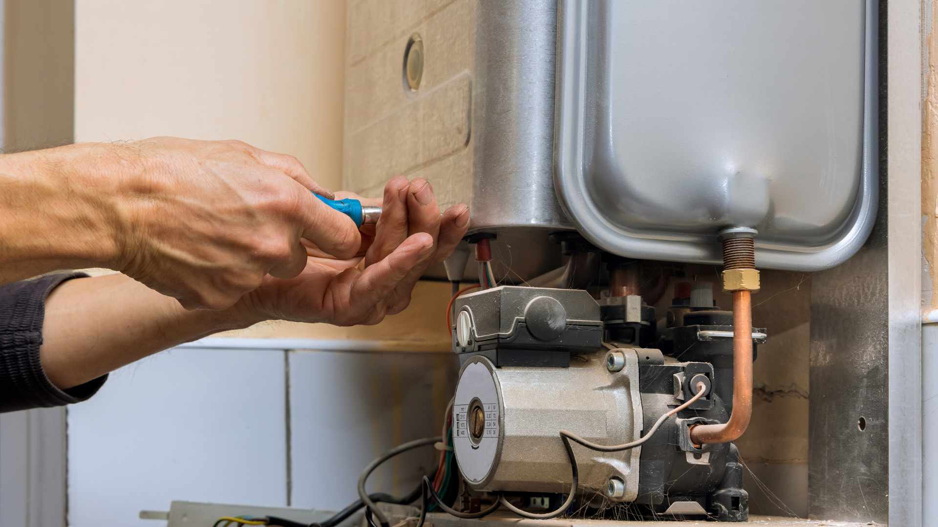 Expert Water Heater Repair in Derry NH 1